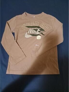 Nike 3 Brands Boys Size 8-10 Ling Sleeve Top Brown " Fired Up"